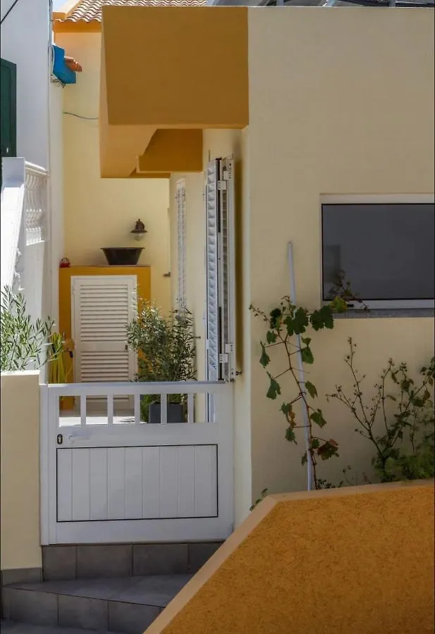 Apartment Maktub Sunset Cottage A Paul do Mar